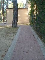 Kostka brukowa - Szko�a nr 2, Milan�wek, chodnik