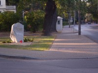 Plac Jana Pawla II, Milanowek